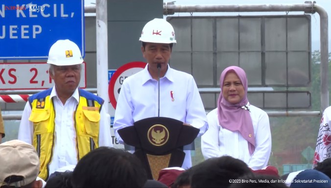 Presiden Jokowi Resmikan Tol Bengkulu-Taba Penanjung